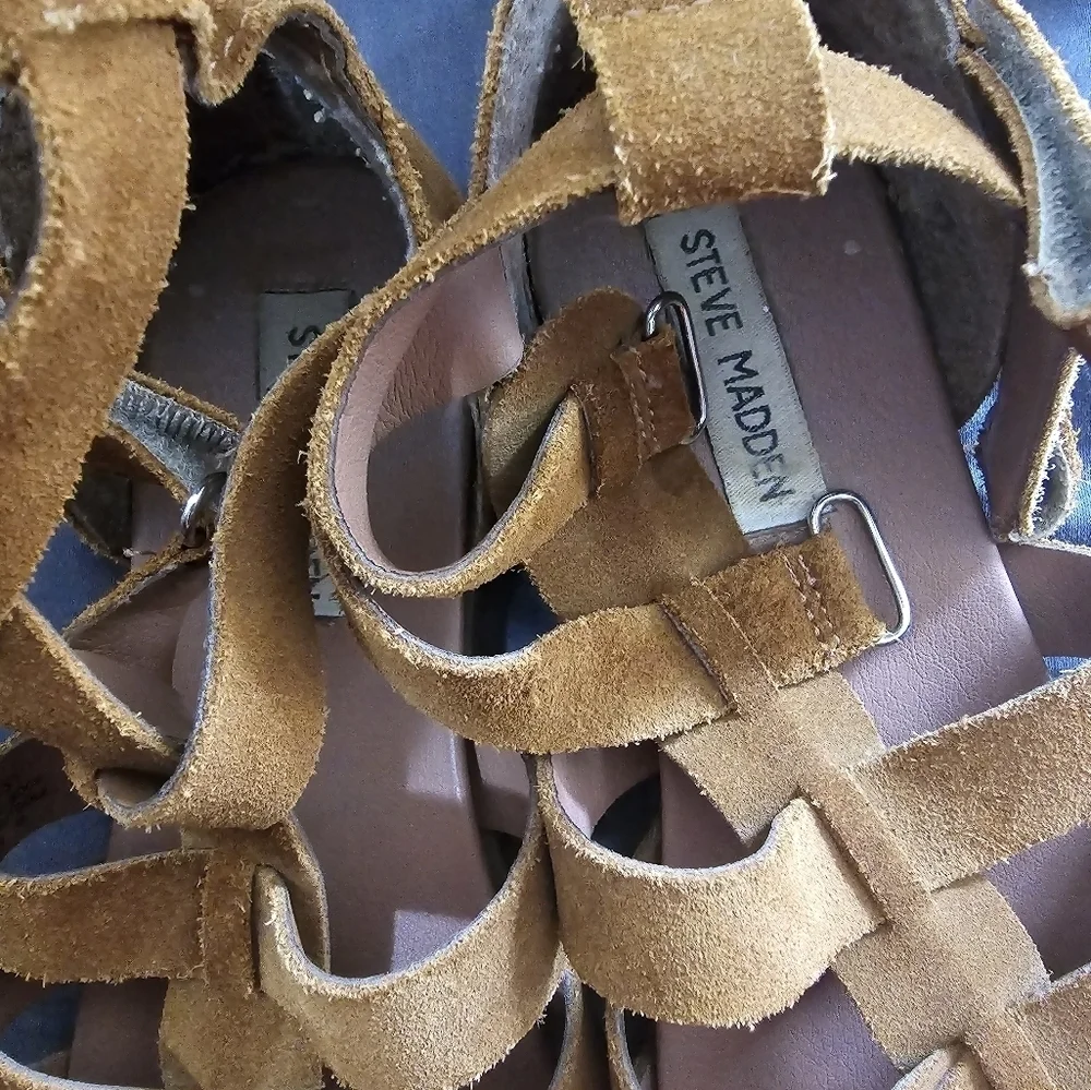 Steve Madden sandles - Picture 3 of 3